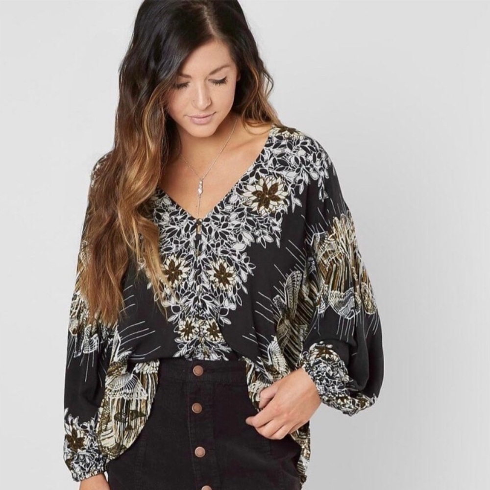 Free People Birds of a Feather Boho Peasant Top Black Graphic Print Size XS